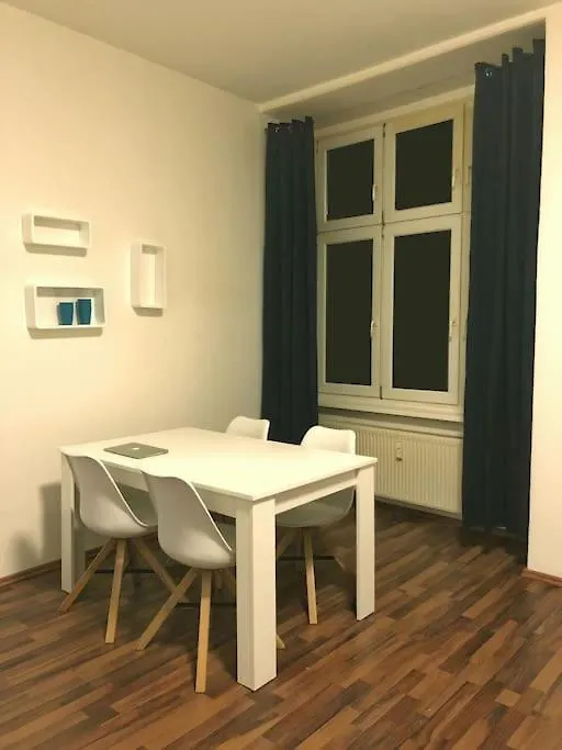 750 Sft Lovely Apartment In Central Berlin Mitte Niemcy